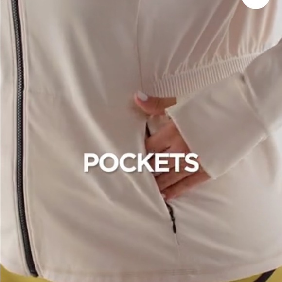 Fabletics black Trinity cold weather performance jacket - Picture 8 of 13